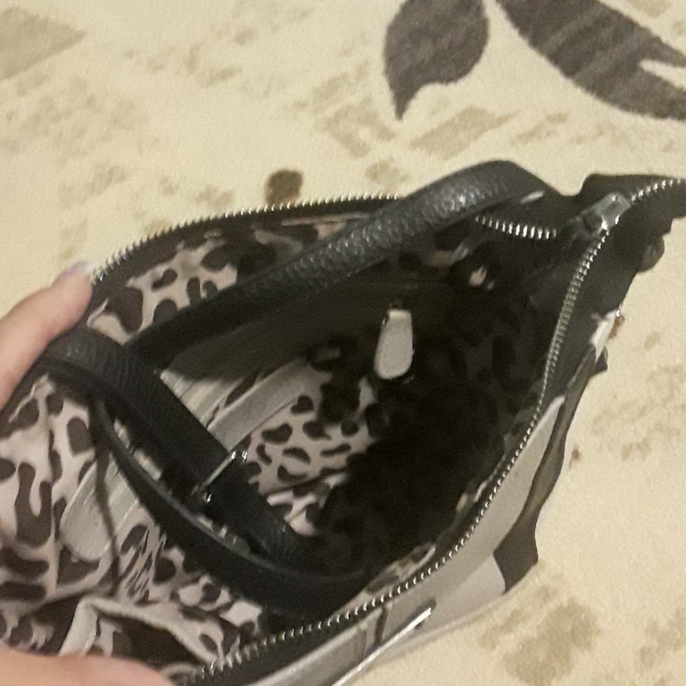 handbag - Picture 5 of 6